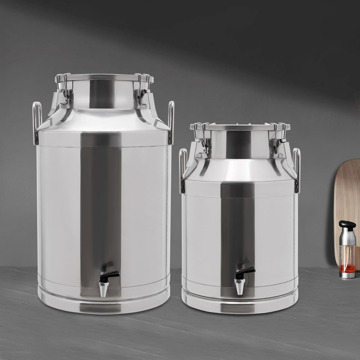 304 Stainless Steel Milk Can with Sealed Lid G367641