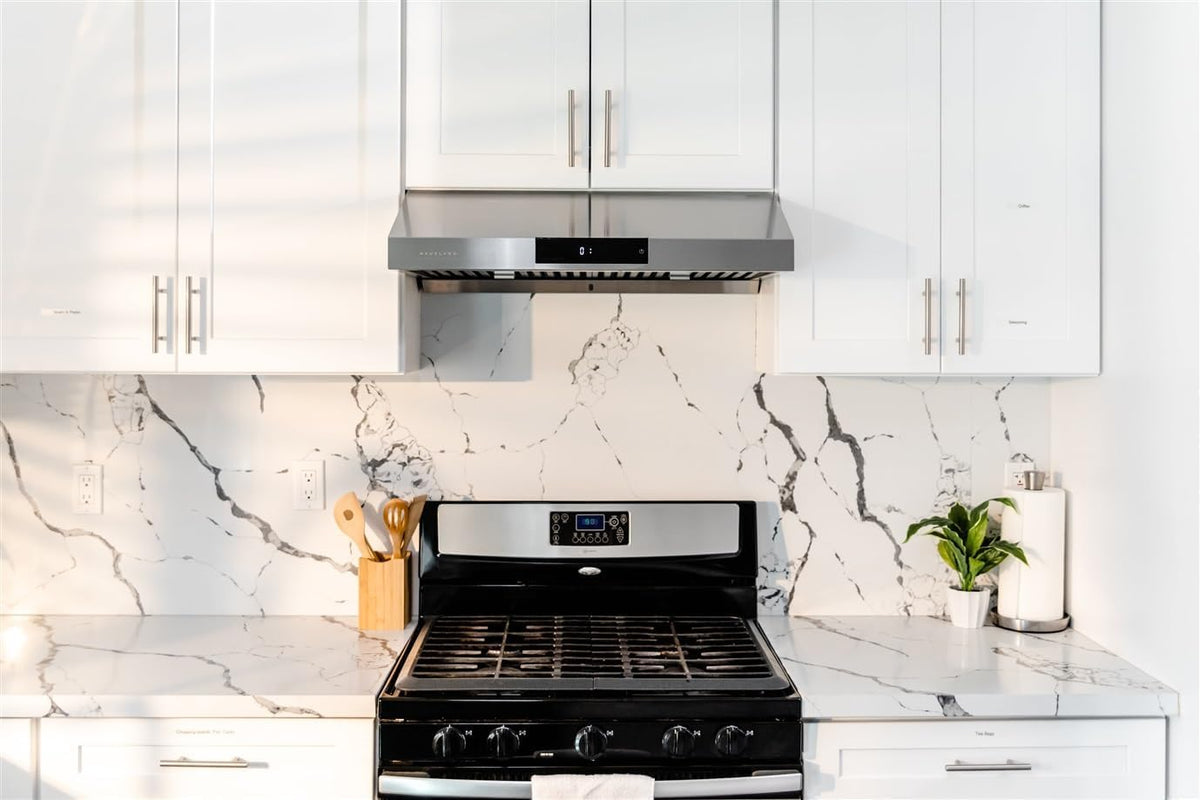 30" Ducted Under Cabinet Range Hood with 6 Speed F6622