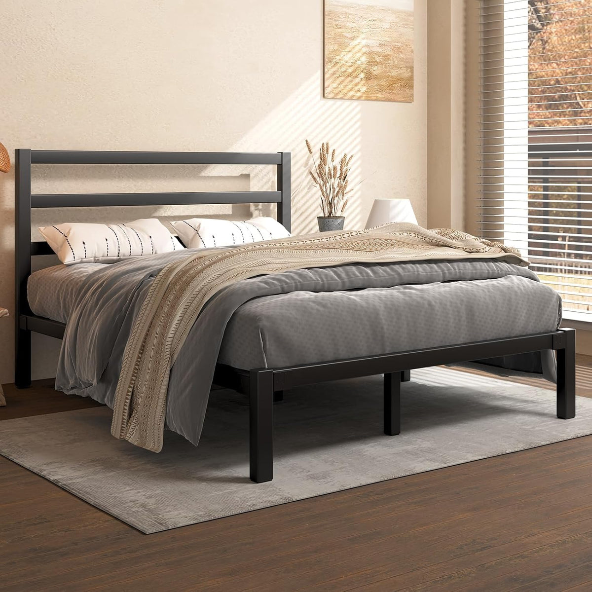 Queen Metal Platform Bed Frame with Headboard S3313