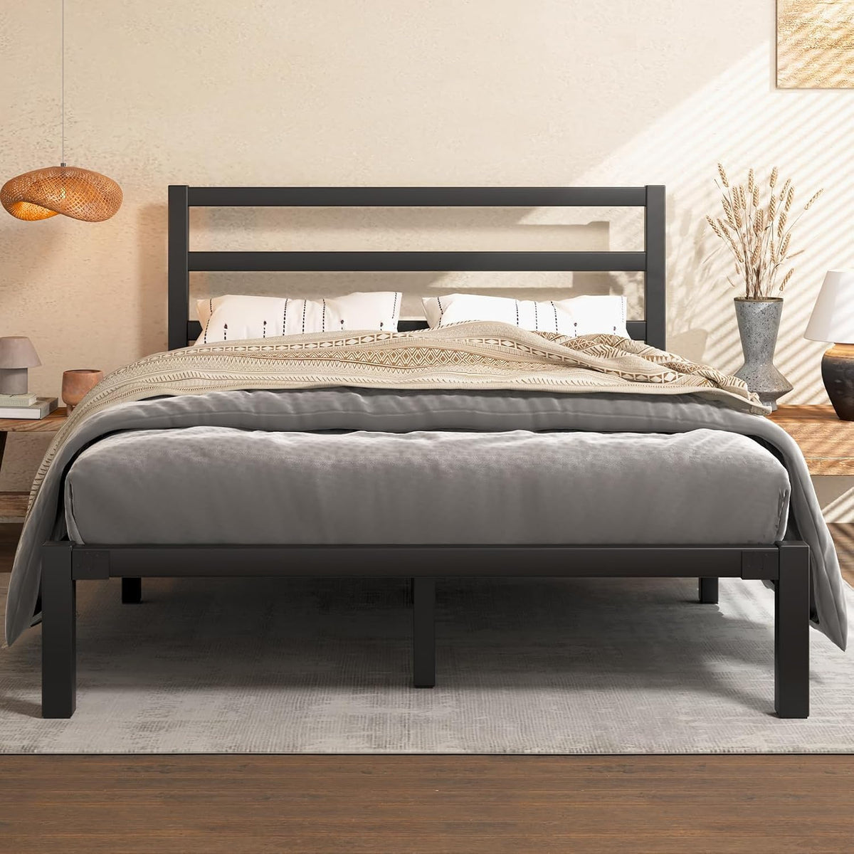 Queen Metal Platform Bed Frame with Headboard S3313