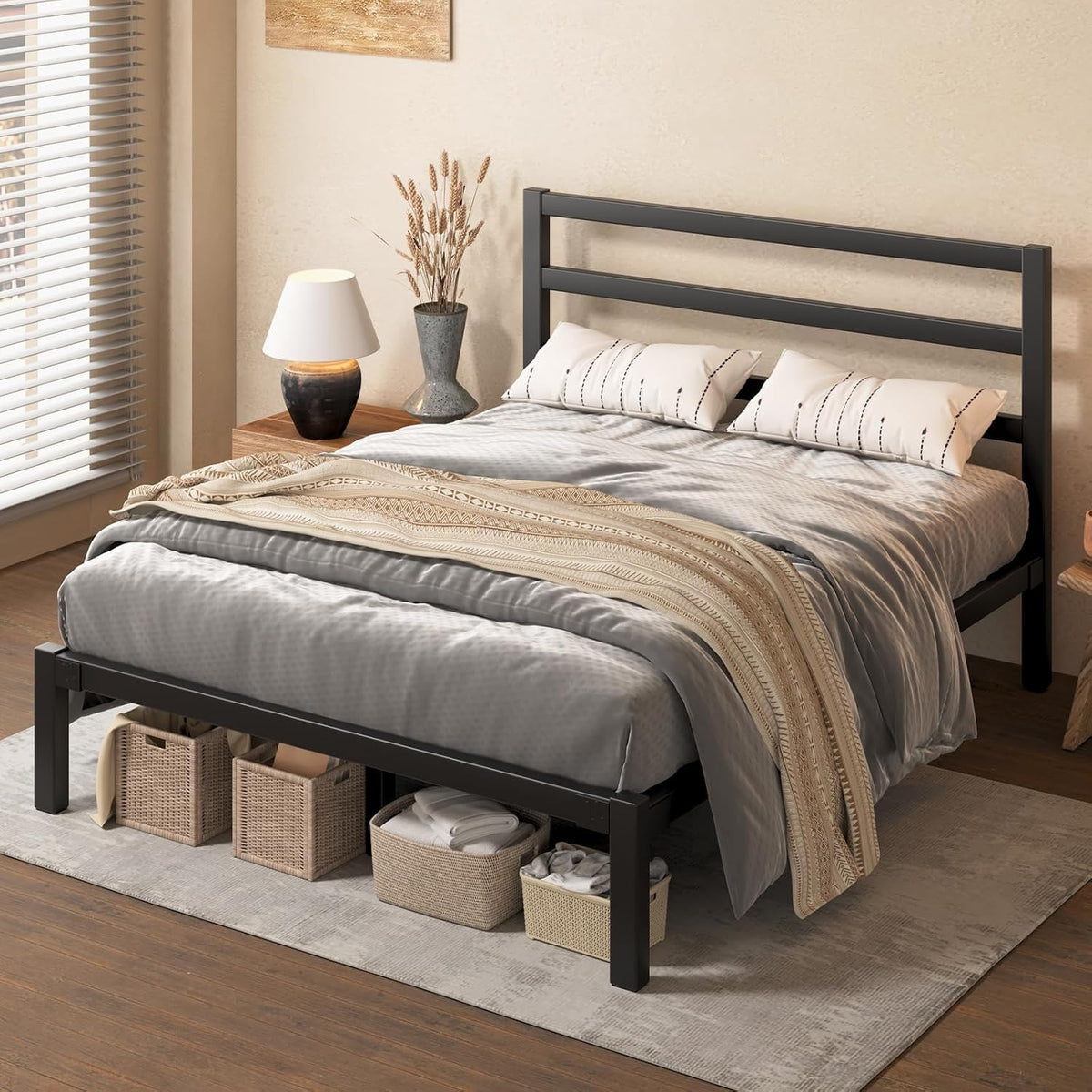 Queen Metal Platform Bed Frame with Headboard S3313