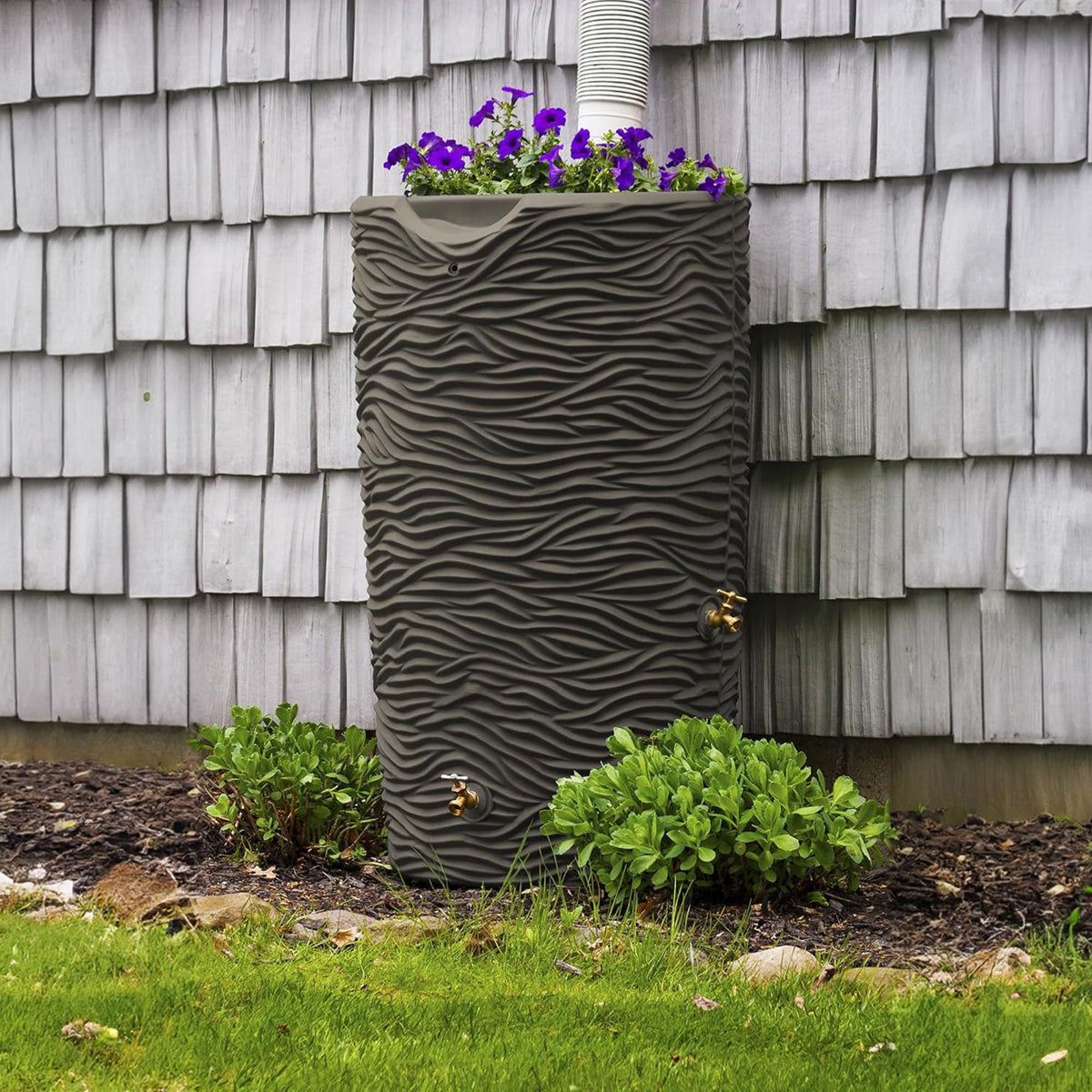 65-Gallon Rain Saver Barrel with 2 Brass Spigots and Screen C76438